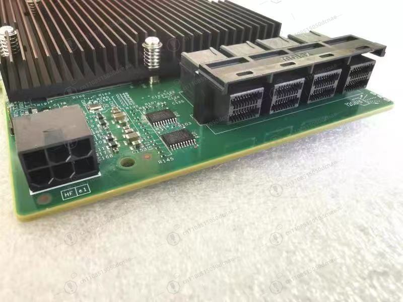 Para LSI 9300-16i HBA SAS/SATA - Lsi 9300 16I Hba It Mode reseña y precio